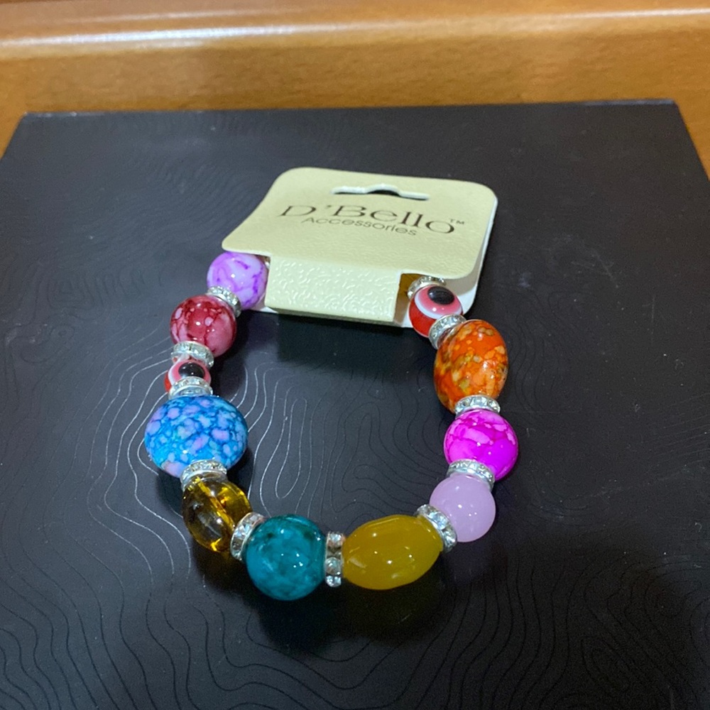 DBello Woman Fashion Chic Style Bracelet NWT